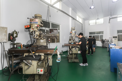 紙箱廠車(chē)間設(shè)備